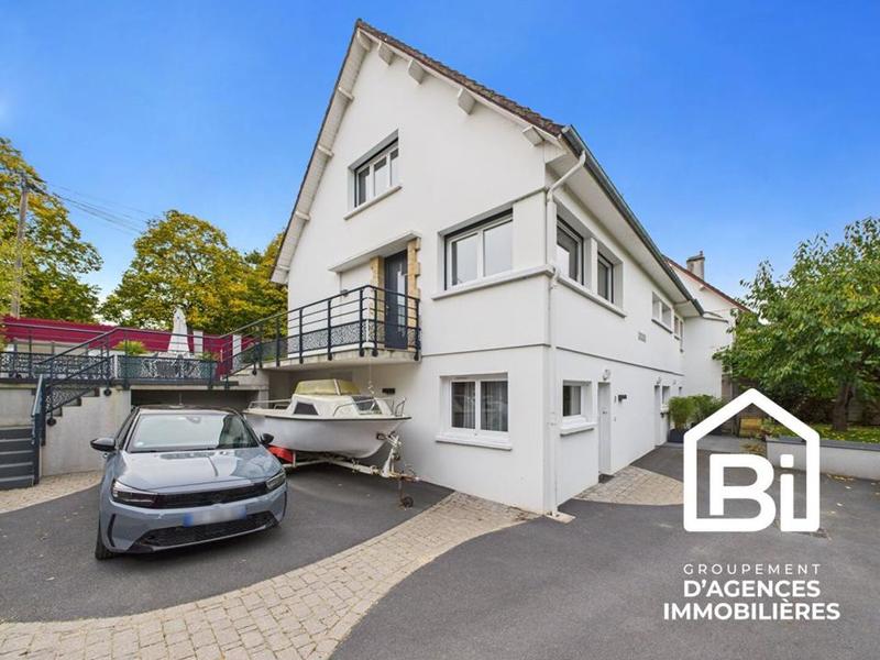 Maison - 170 m² - 7 pièces