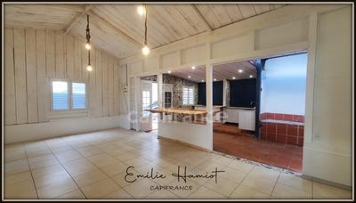 Maison - 85 m² - 3 pièces