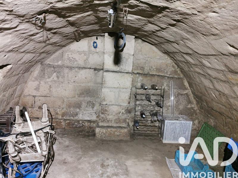 Maison - 211 m² - 7 pièces