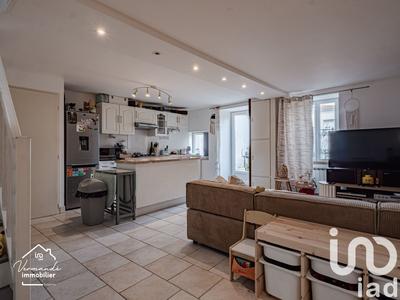 Maison - 64 m² - 3 pièces