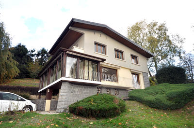 Maison - 160 m² - 7 pièces