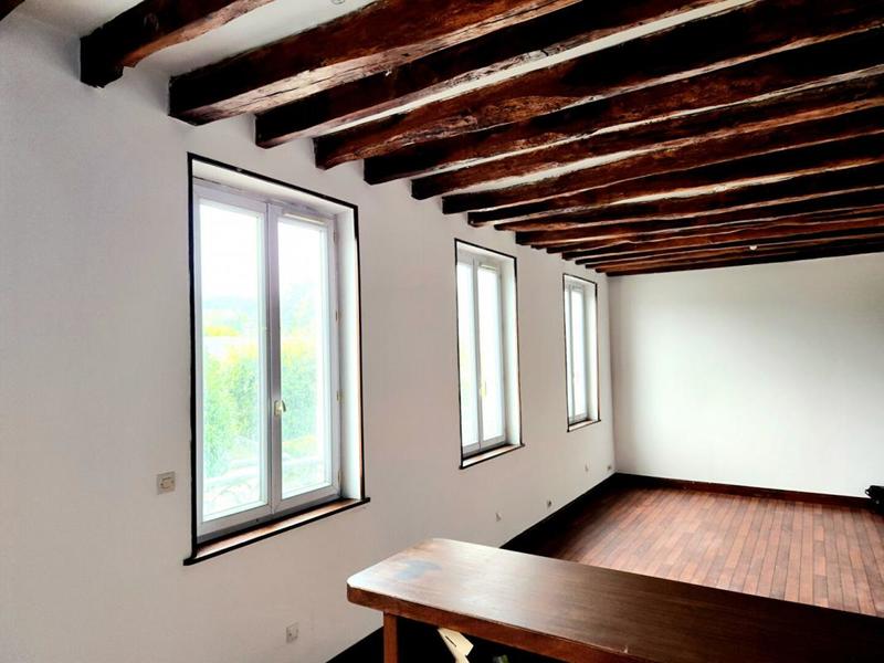 Maison - 93 m² - 5 pièces