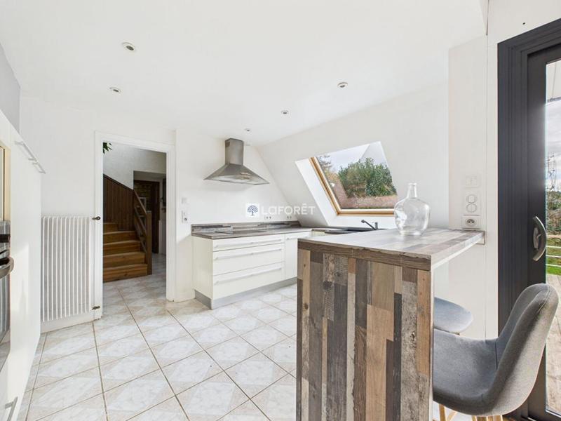 Maison - 122 m² - 7 pièces