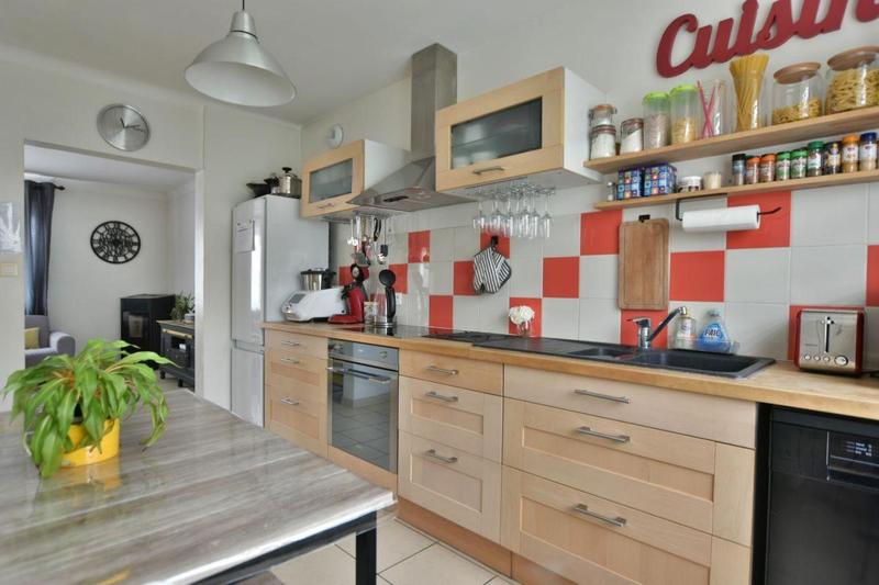 Maison - 115 m² - 5 pièces