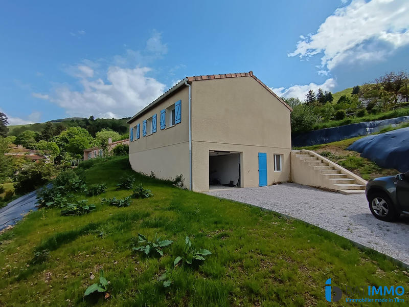 Villa - 90 m² - 4 pièces