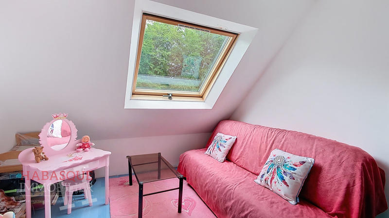 Maison - 139 m² - 8 pièces