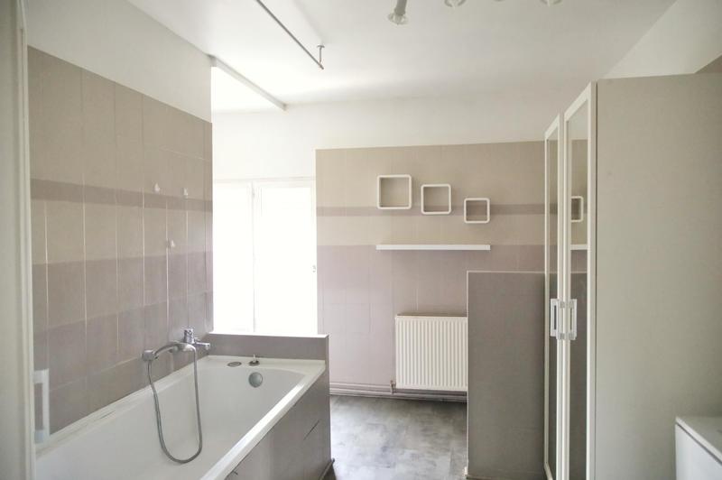 Maison - 179 m² - 7 pièces