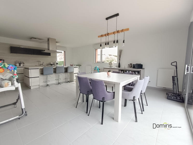 Maison - 101 m² - 4 pièces