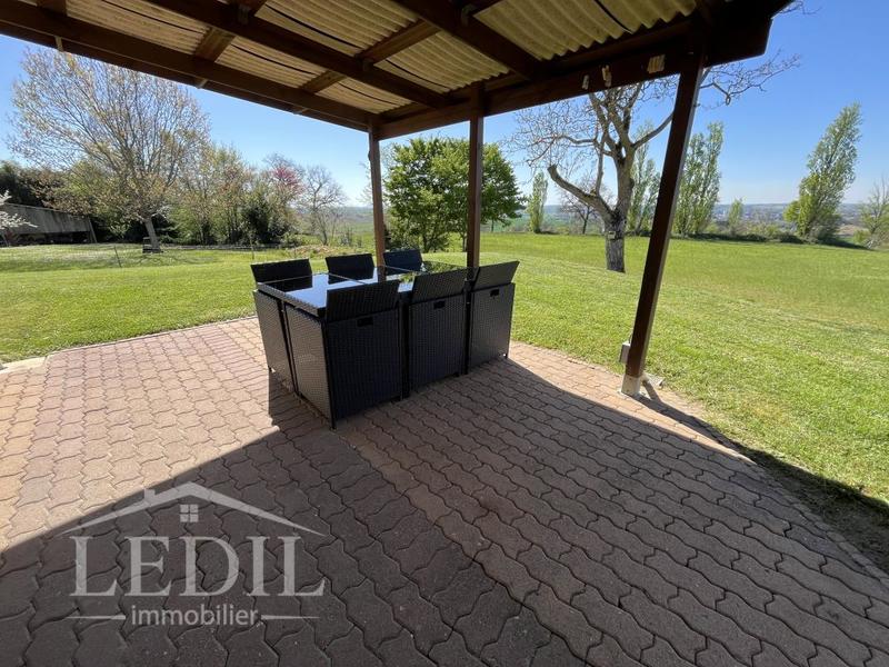 Maison de ville - 88 m² - 5 pièces