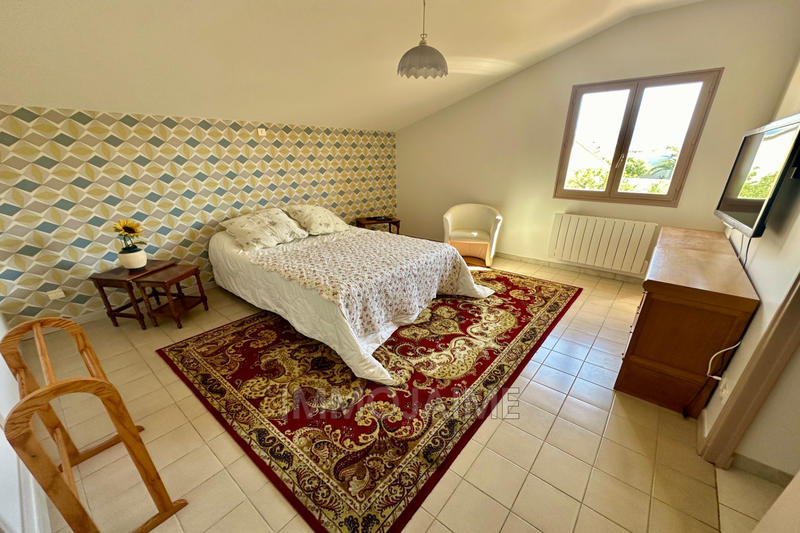 Villa - 163 m² - 5 pièces