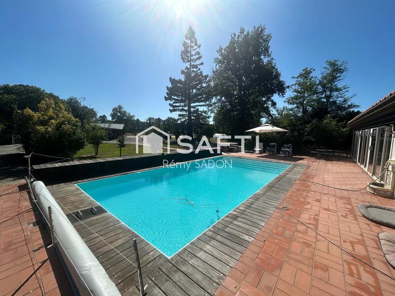 Maison - 171 m² - 6 pièces