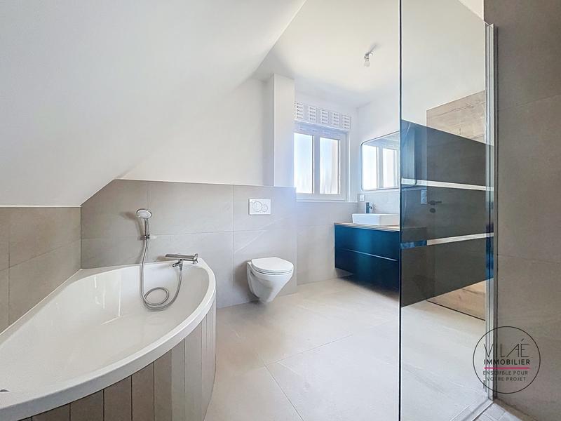 Maison - 125 m² - 5 pièces