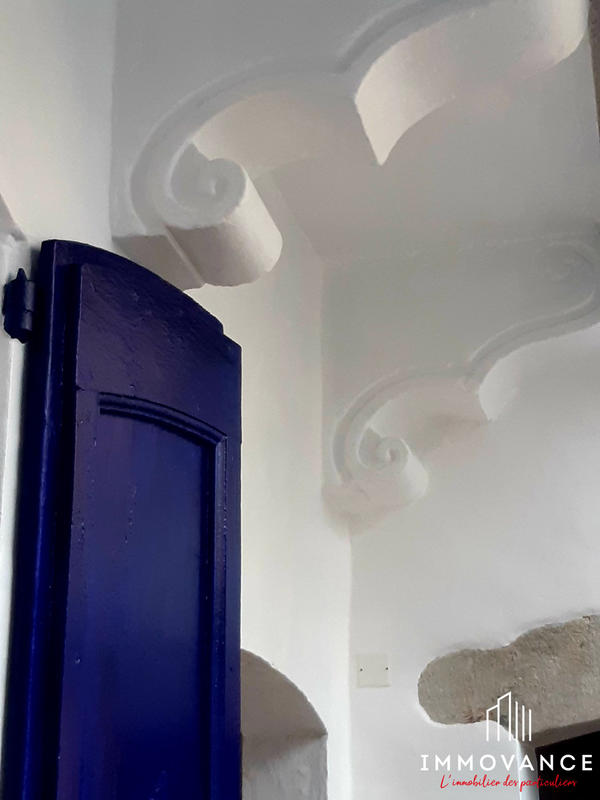 Maison - 182 m² - 8 pièces