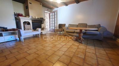 Maison en pierre - 195 m² - 7 pièces