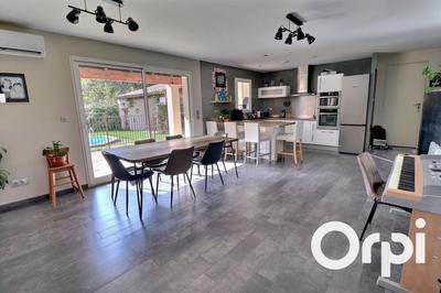 Villa - 123 m² - 5 pièces