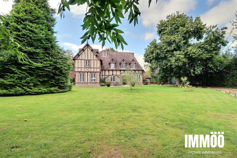 Maison - 268 m² - 12 pièces