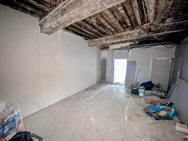 Local commercial - 110 m²