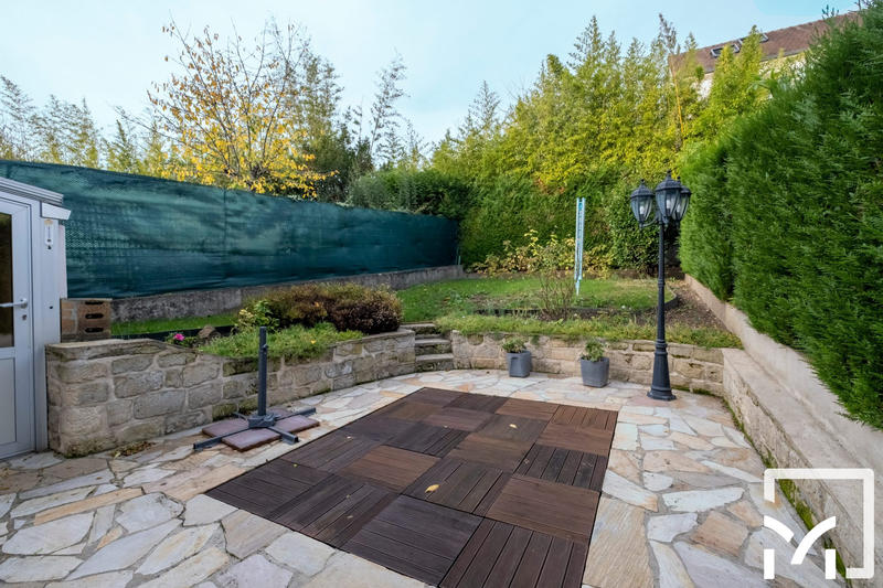 Maison - 98 m² - 6 pièces