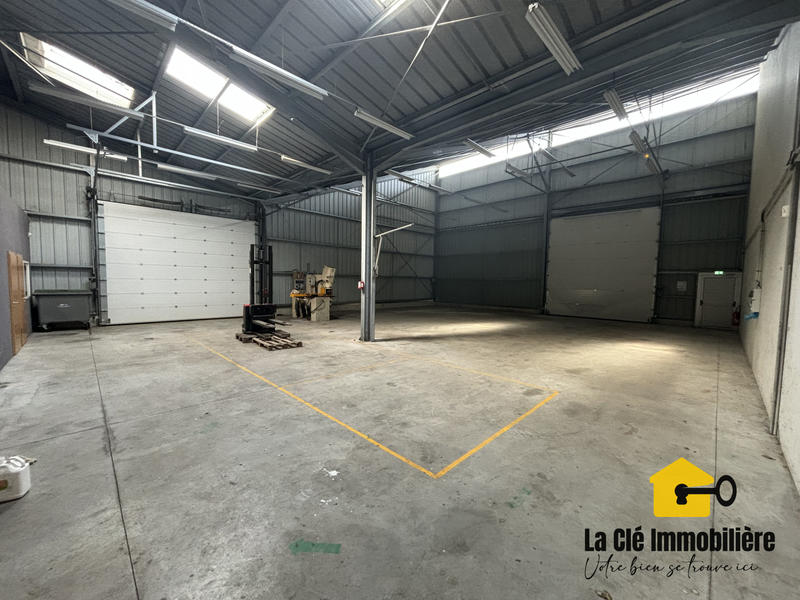 Local commercial - 399 m² - 7 pièces