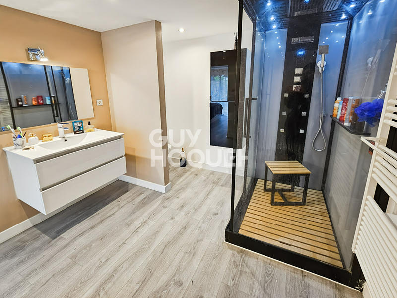 Maison - 103 m² - 6 pièces