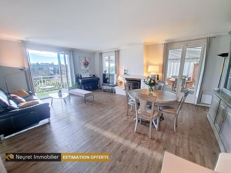 Maison - 158 m² - 6 pièces