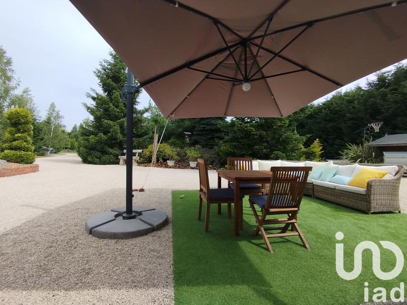 Maison - 351 m² - 12 pièces