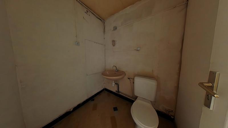 Local commercial - 49 m² - 2 pièces