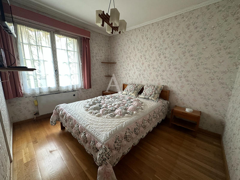 Maison - 108 m² - 6 pièces