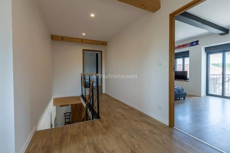 Maison - 226 m² - 8 pièces