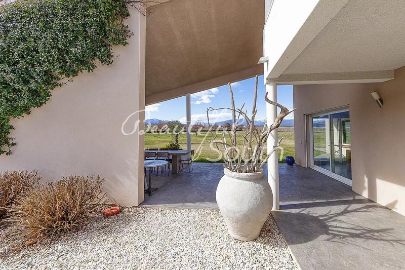 Maison - 279 m² - 6 pièces