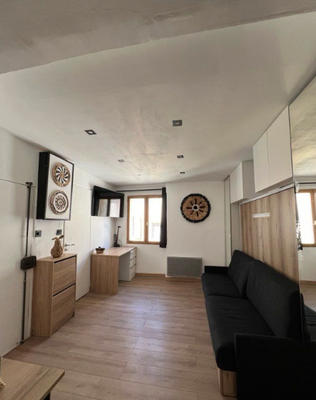 Studio - 20 m² - 1 pièce