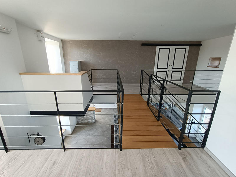 Maison - 253 m² - 8 pièces