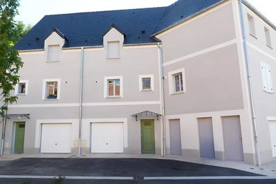 Maison - 93 m² - 4 pièces