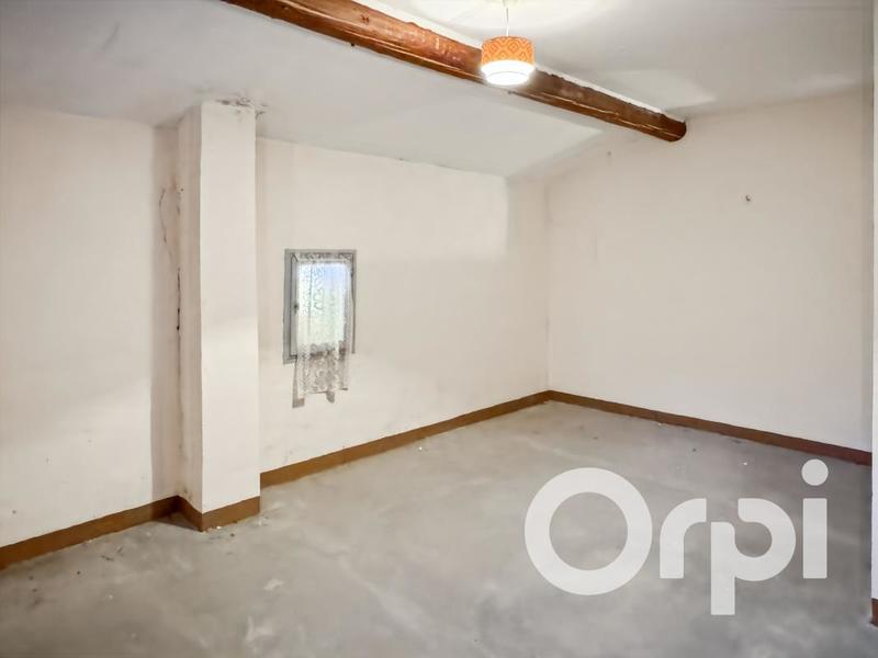 Maison - 166 m² - 7 pièces