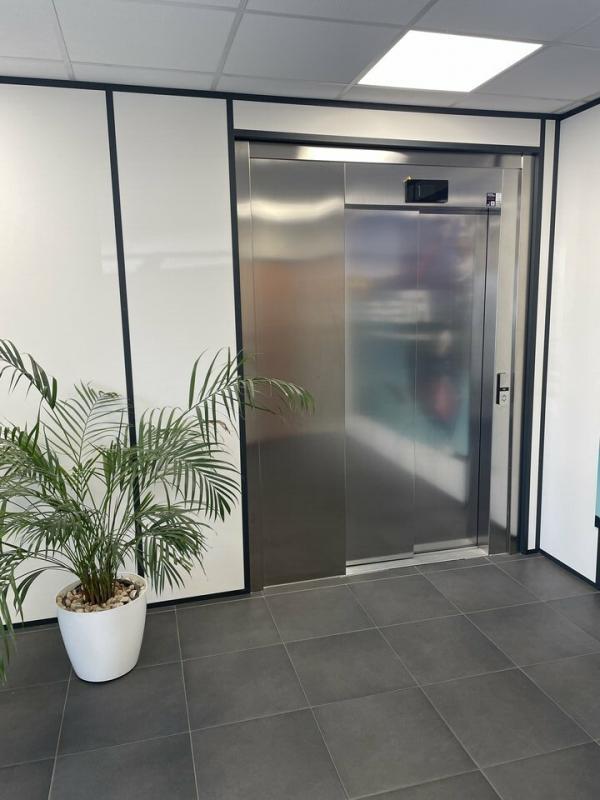 Local d'activité / Entrepôt - 1 430 m²