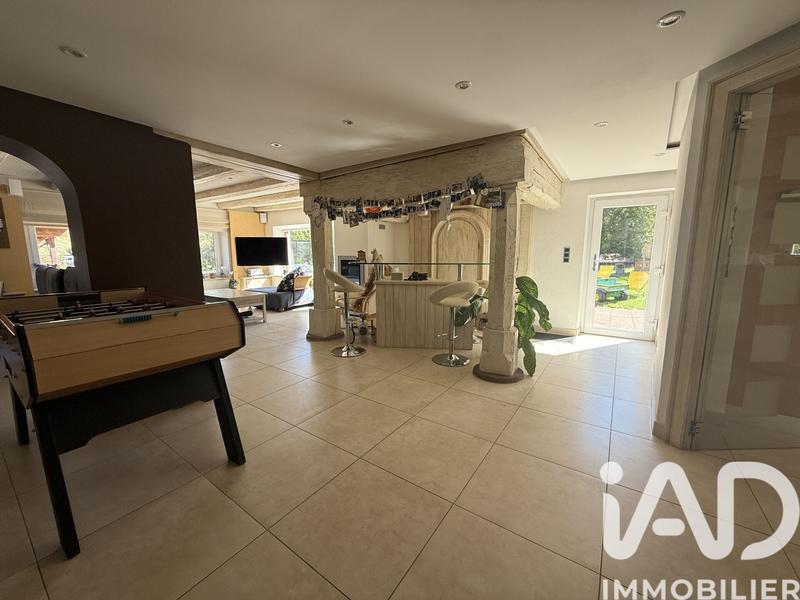 Maison de campagne - 423 m² - 9 pièces