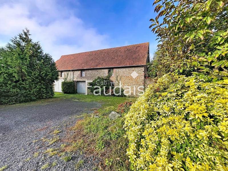 Maison - 212 m² - 8 pièces