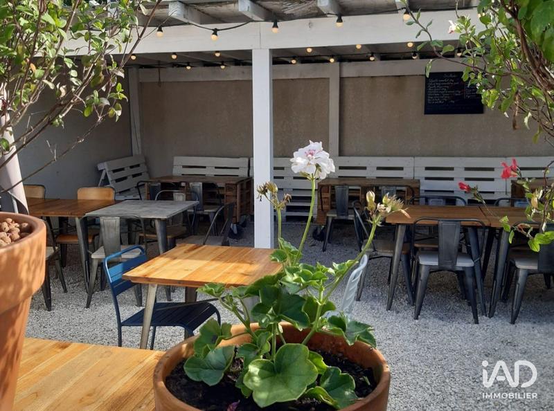 Local commercial - 110 m²