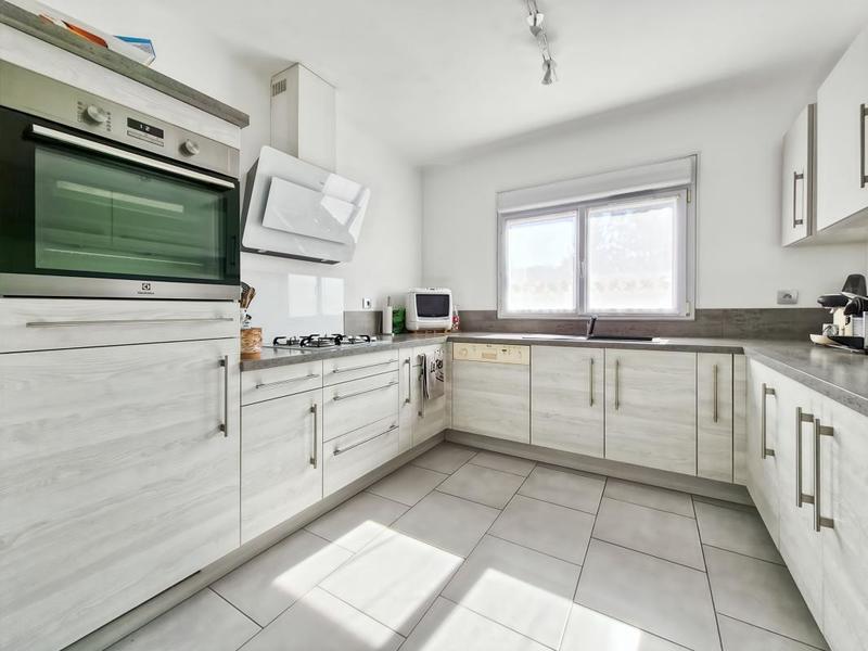 Maison - 170 m² - 7 pièces