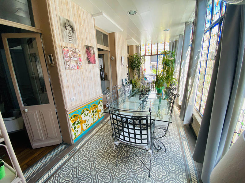 Maison - 160 m² - 6 pièces