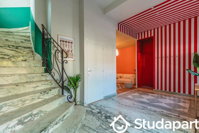 Chambre - 10 m² - 1 pièce