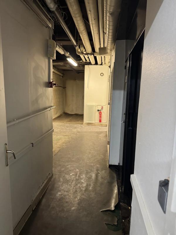 Local commercial - 198 m²