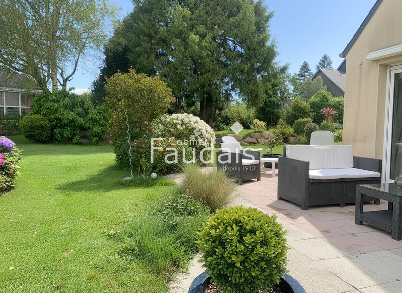 Maison - 142 m² - 6 pièces