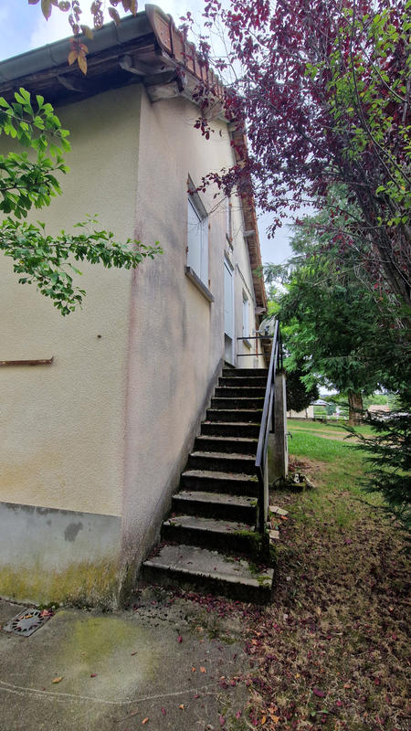 Maison - 90 m² - 4 pièces