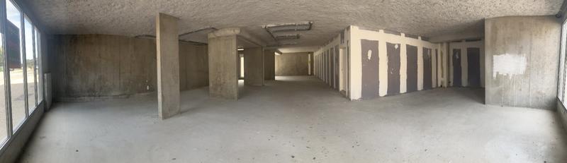 Local commercial - 179 m²