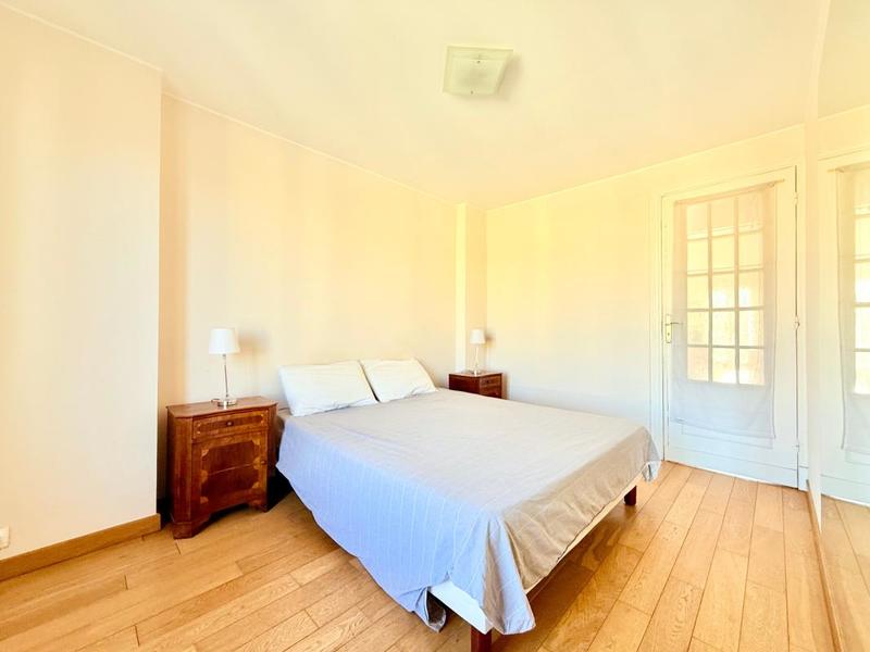 Appartement - 87 m² - 3 pièces