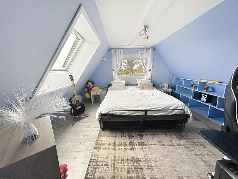 Maison - 197 m² - 8 pièces