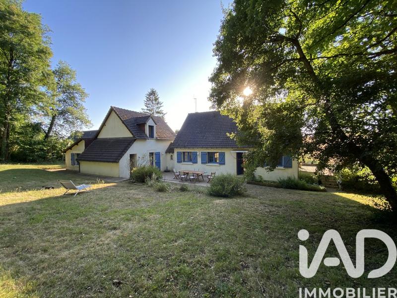 Maison - 193 m² - 9 pièces