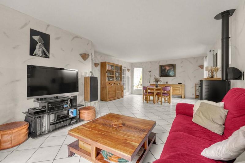Maison - 158 m² - 5 pièces