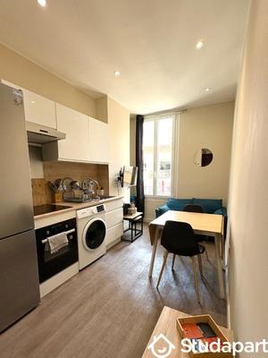 Chambre - 11 m² - 1 pièce